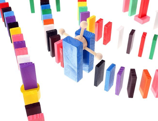 praktická stavebnice – dětské barevné domino